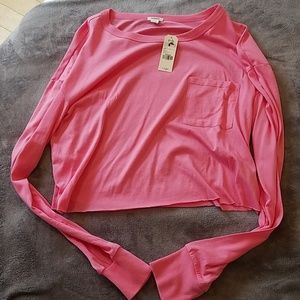 Crop long sleeve top